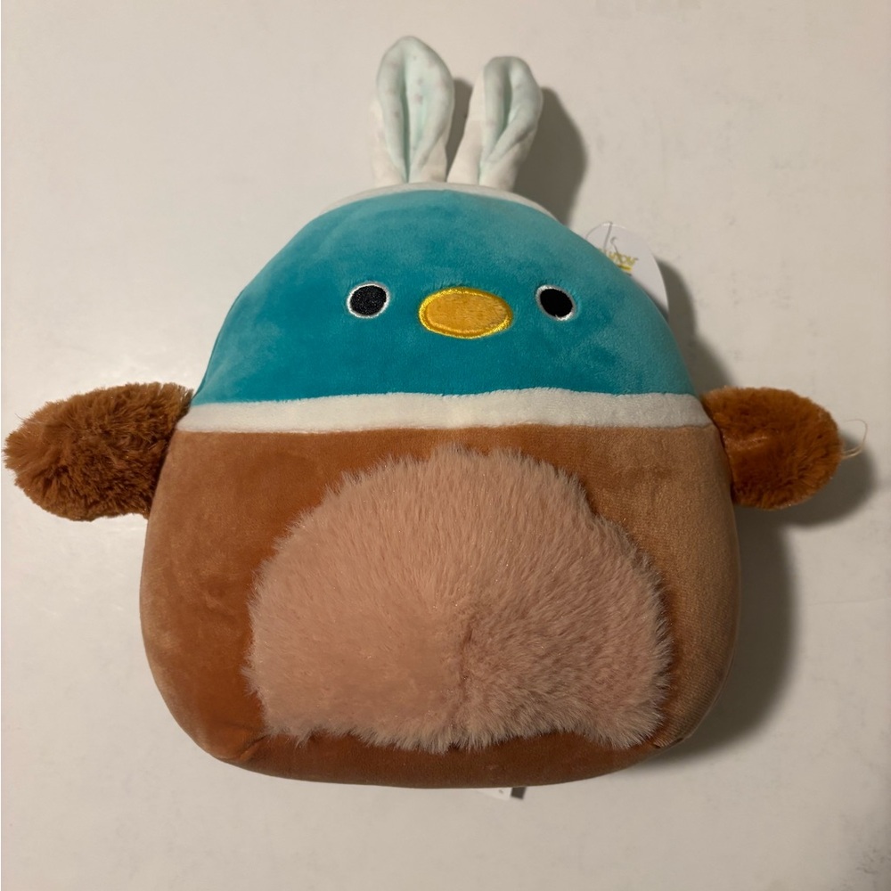 Squishmallow 8” daksa with bunny ears